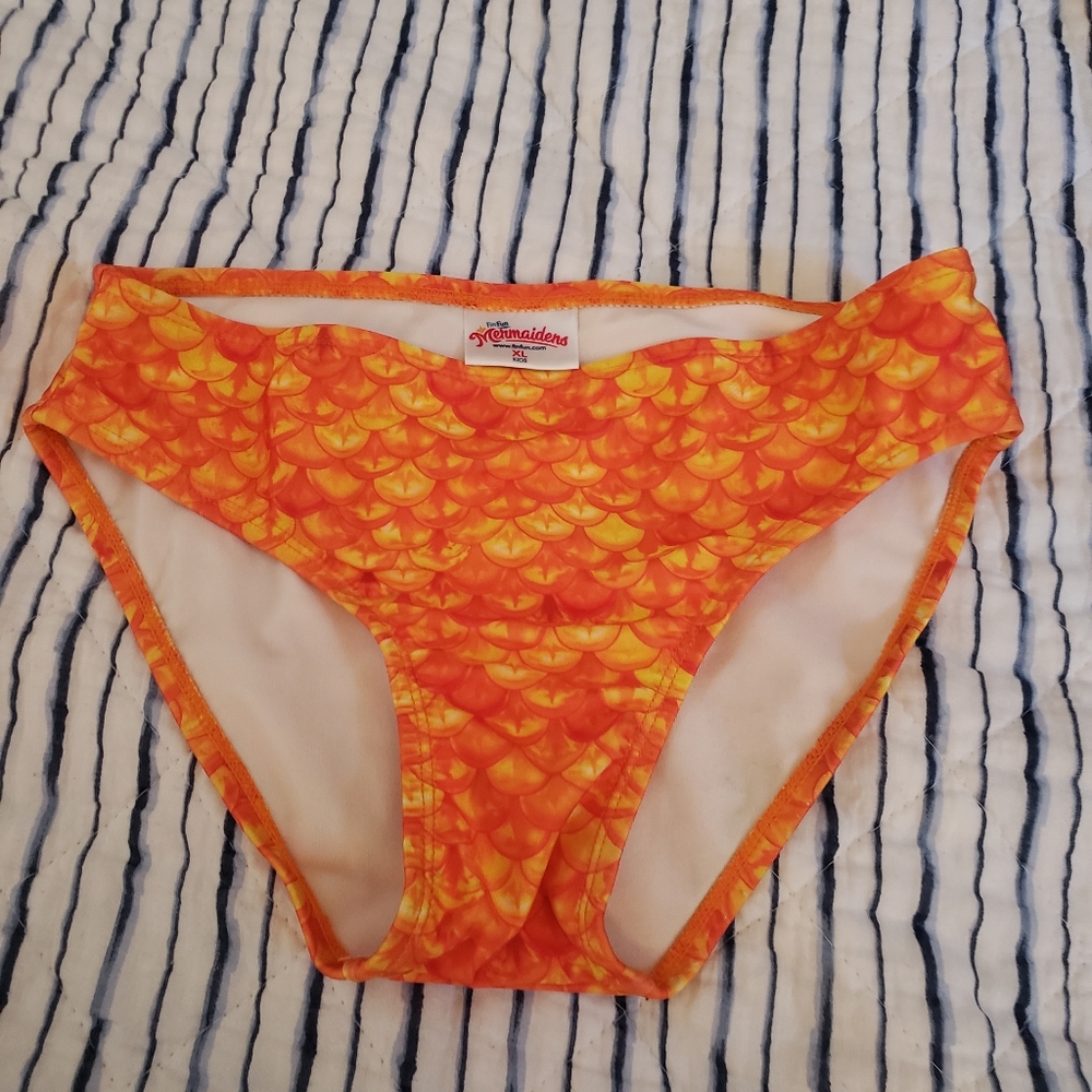 Mermaidens swim bottom  size xl